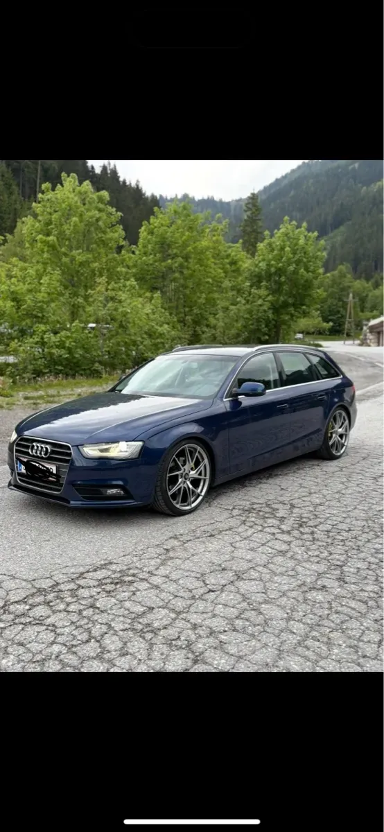 Audi A4 2015 photo 2