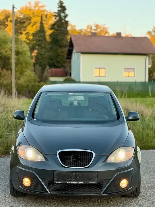 Seat Altea 2011 photo 3