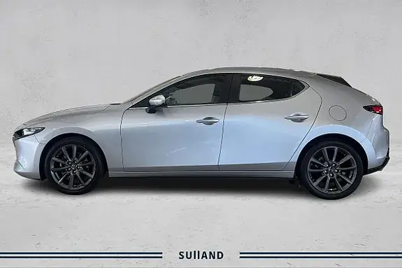 Mazda 3 2022 photo 2