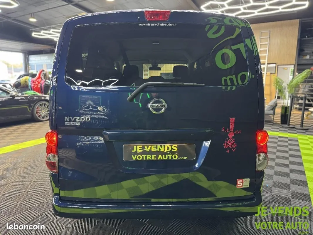 Nissan Evalia 2018 photo 5