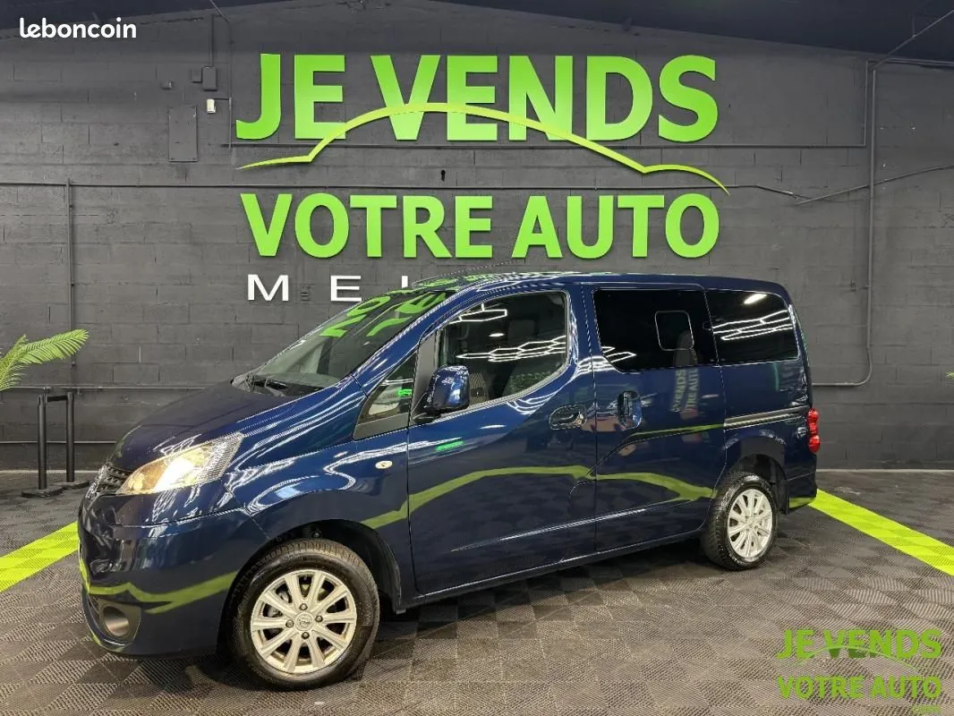Nissan Evalia 2018 photo 2