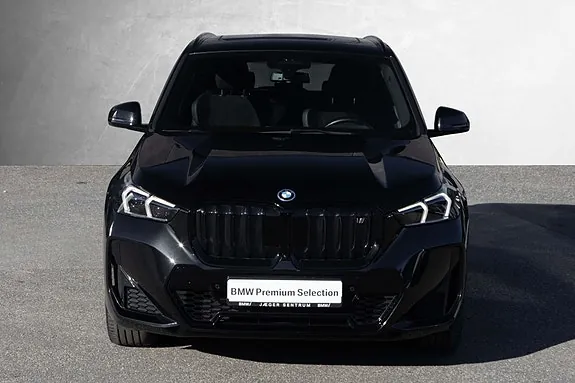 BMW Ix1 2023 photo 4