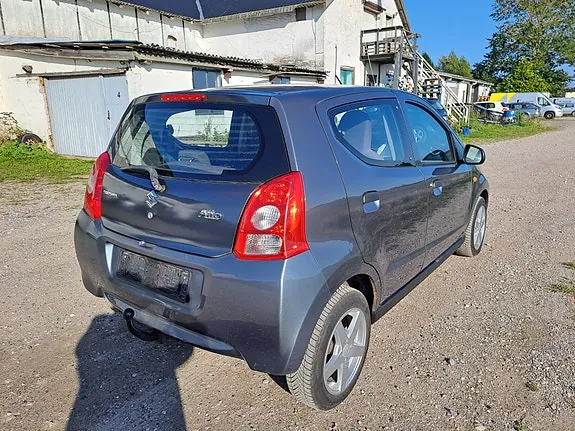 Suzuki Alto 2009 photo 3