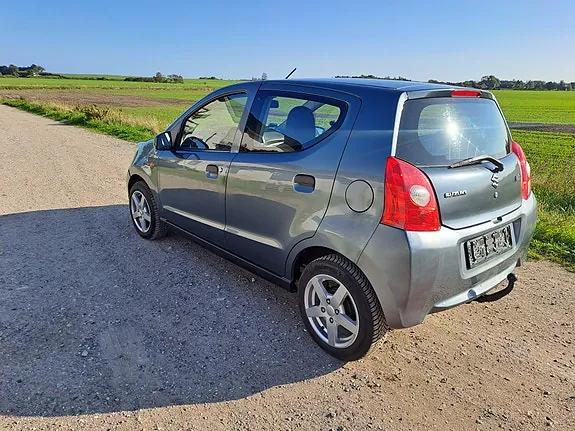 Suzuki Alto 2009 photo 4