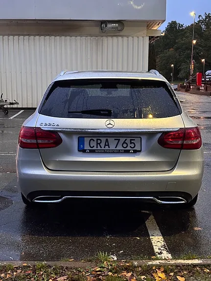 Mercedes-Benz C220 2017 photo 3