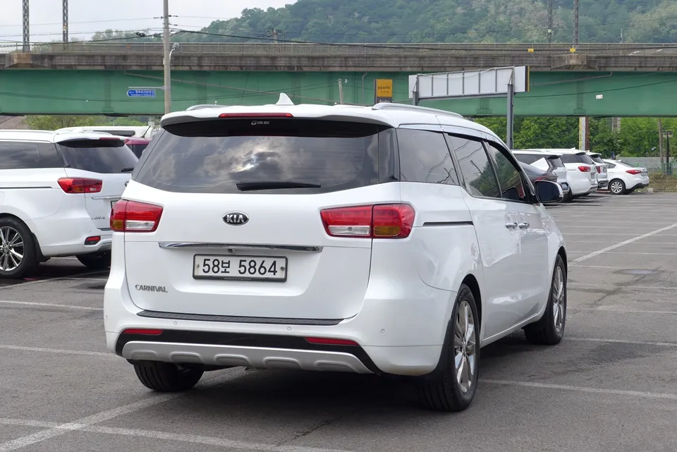 Kia Sorento 2016 photo 2