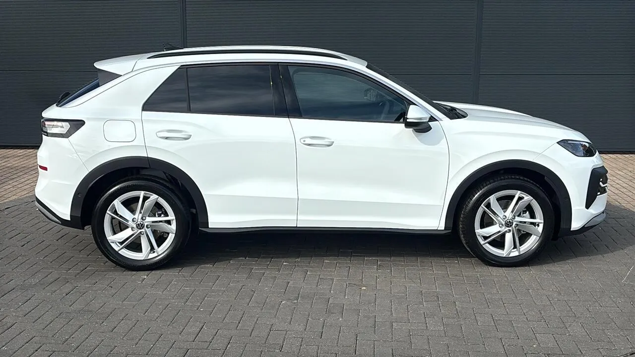 Volkswagen T-Roc photo 4