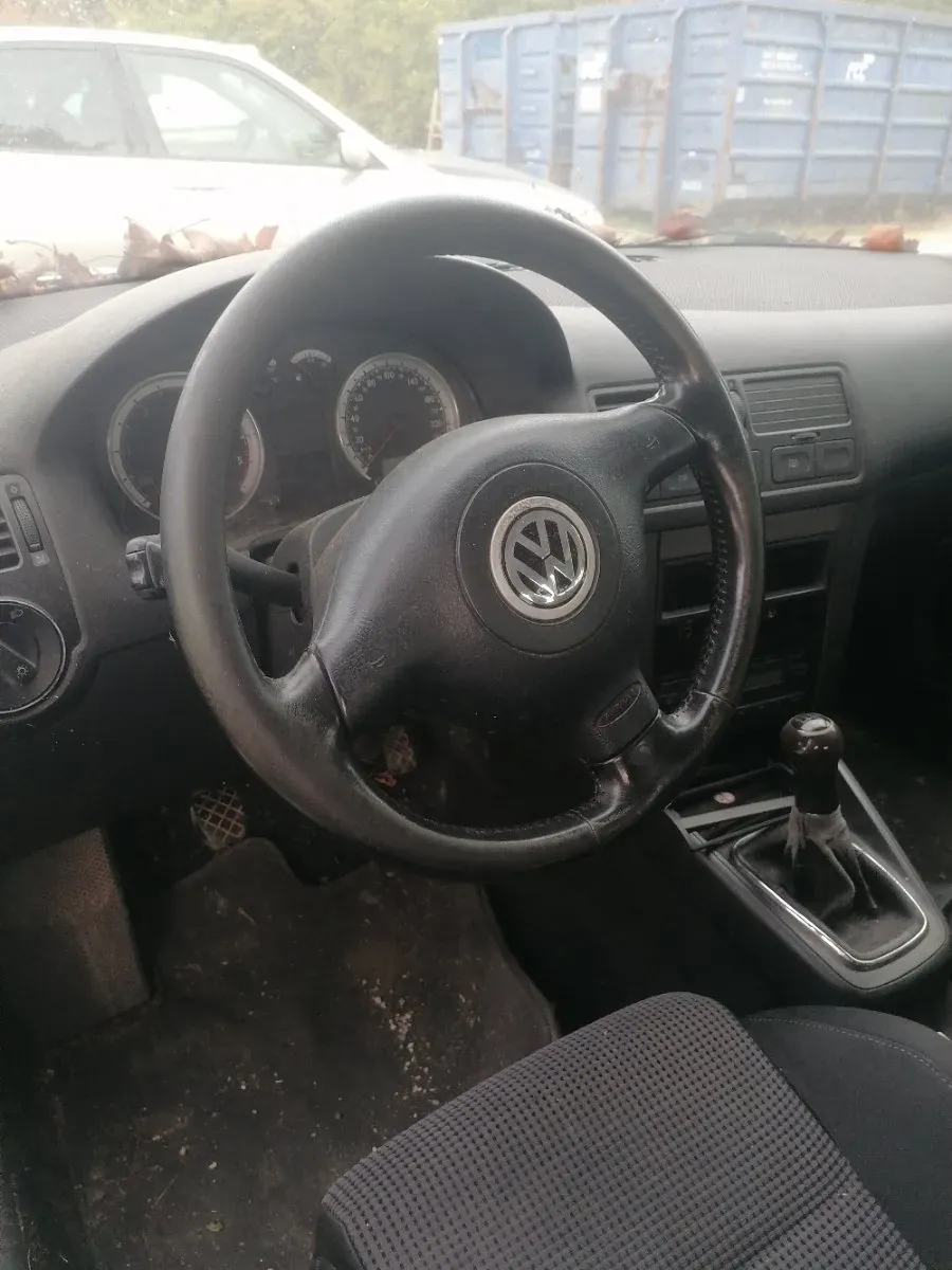 Volkswagen Bora 2003 photo 3