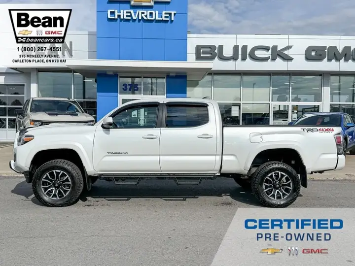 Toyota Tacoma 2022 photo 2
