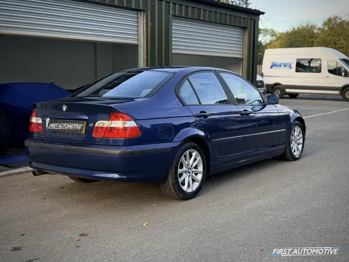 BMW 3 Series 2003 photo 3