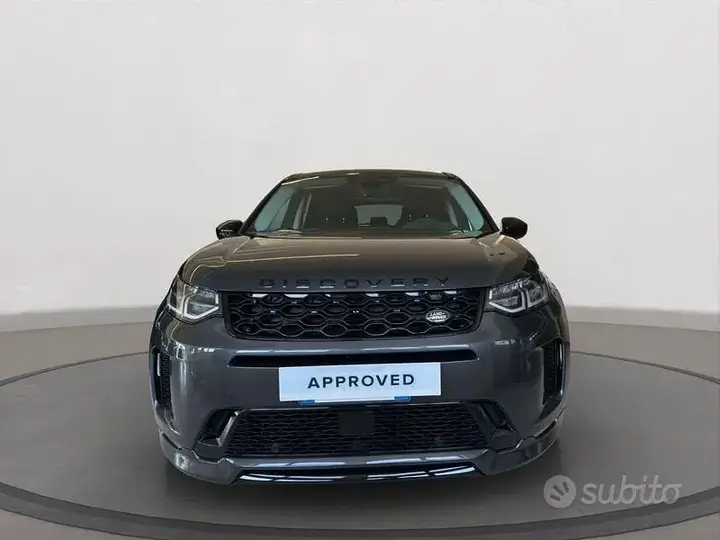 Land Rover Discovery Sport 2025 photo 2
