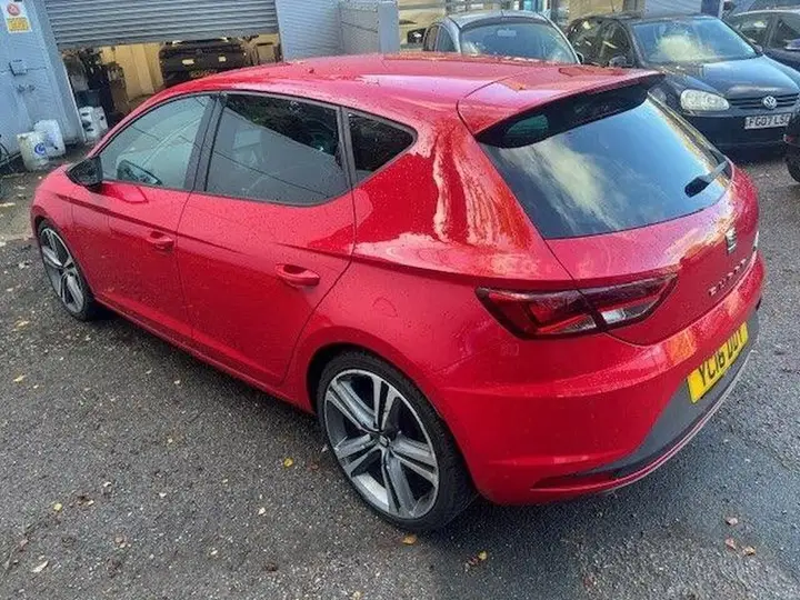 Seat Leon 2016 photo 4