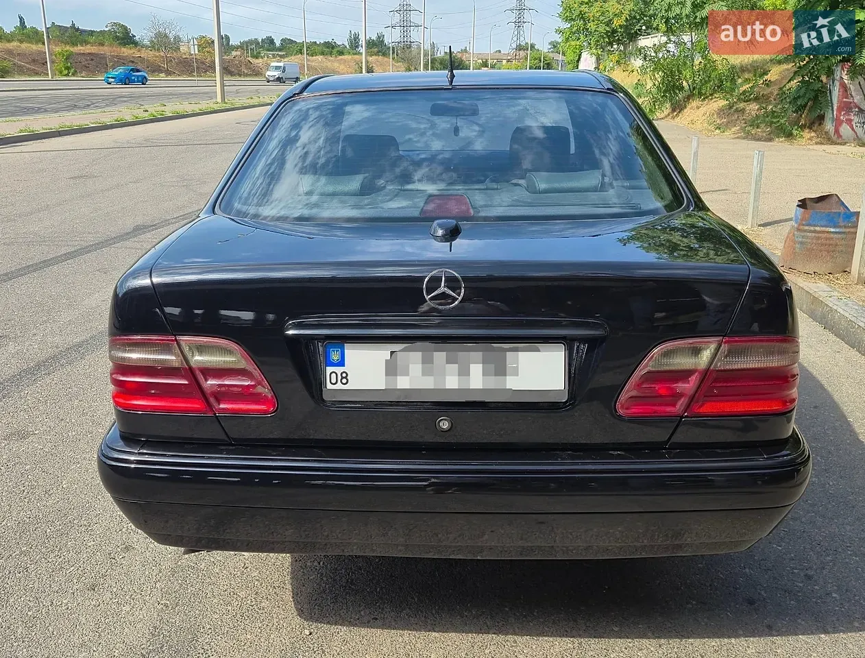 Mercedes-Benz E-Class 1998 photo 4