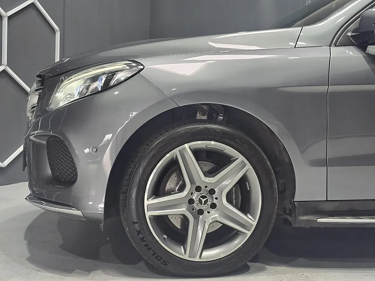 Mercedes-Benz Gle-Class 2017 photo 3
