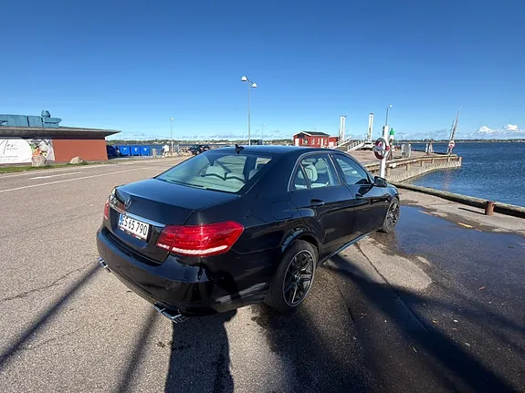 Mercedes-Benz E250 D 2010 photo 4