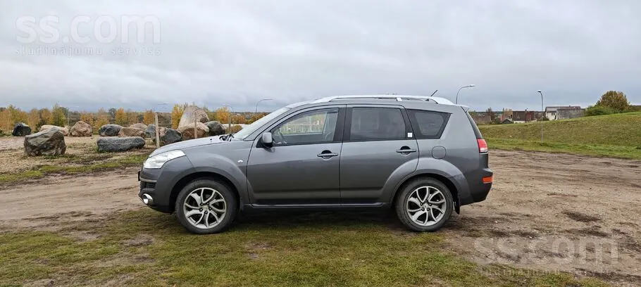 Citroen C-Crosser