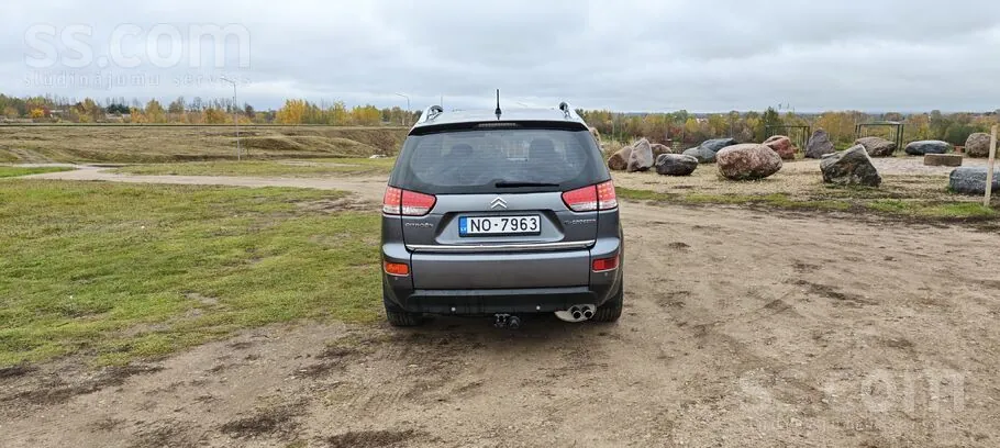 Citroen C-Crosser 2009 photo 4