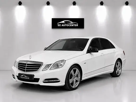 Mercedes-Benz E200
