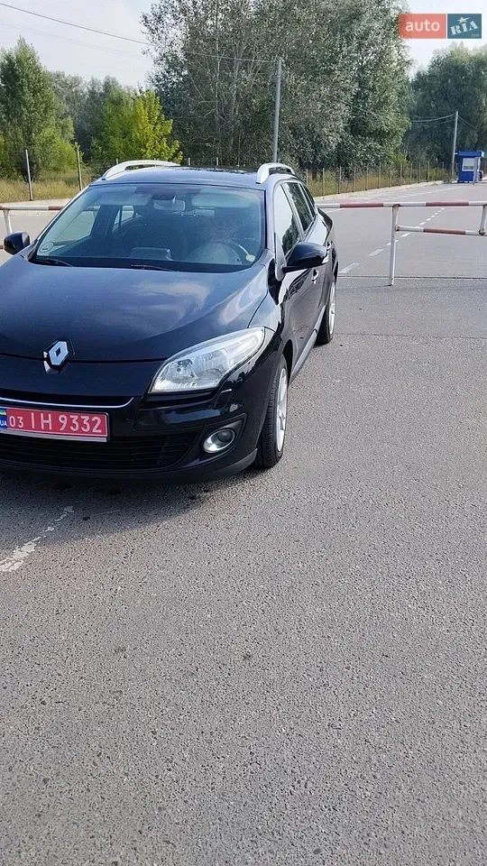 Renault Megane 2012 photo 4