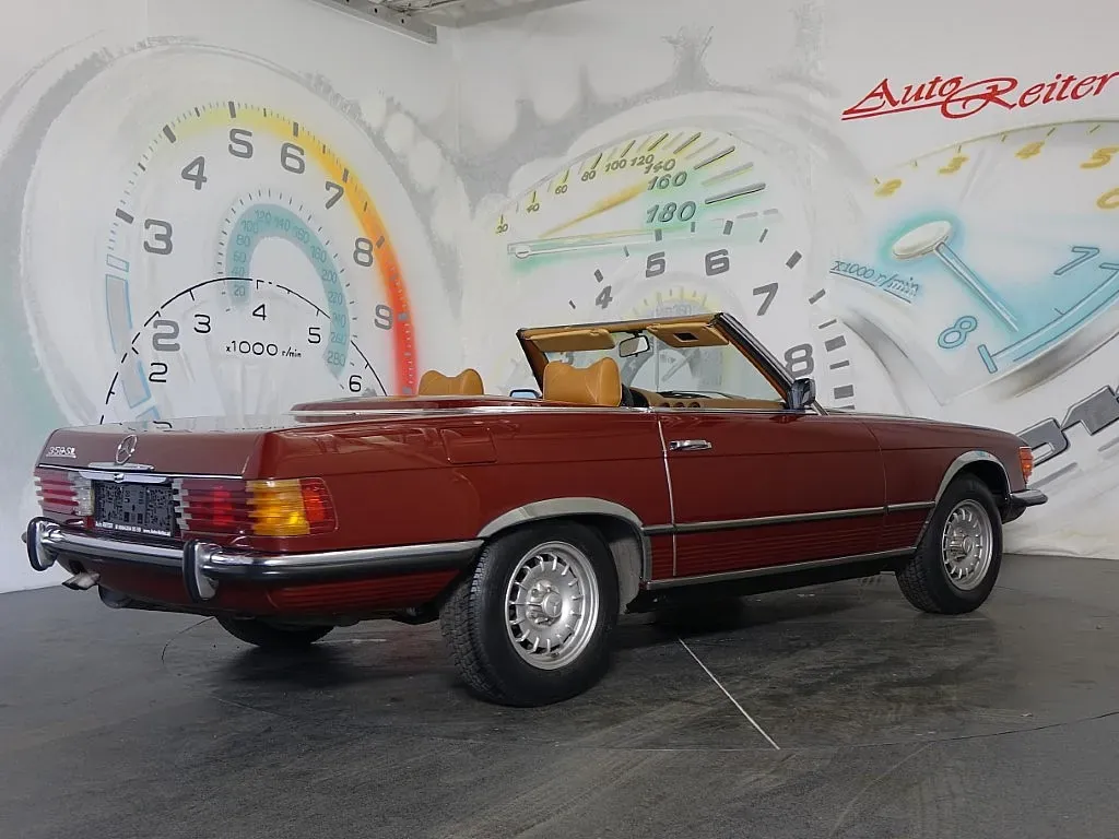 Mercedes-Benz Sl-Class 1972 photo 2