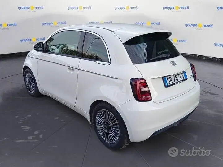 Fiat 500 2023 photo 3