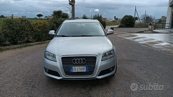 Audi A3 2010 photo 2