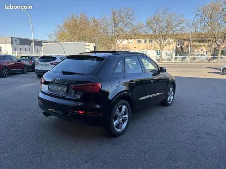 Audi Q3 2015 photo 5