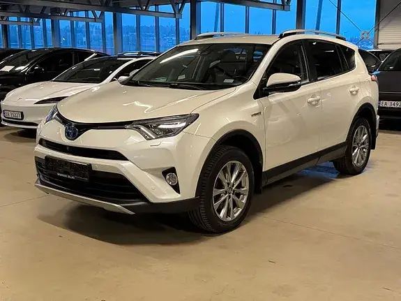 Toyota Rav4 2018 photo 2