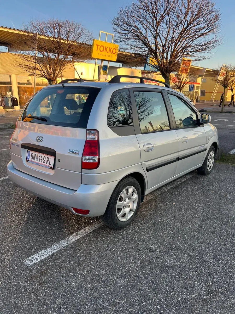 Hyundai Matrix 2010 photo 2