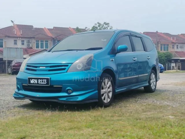 Nissan Grand Livina