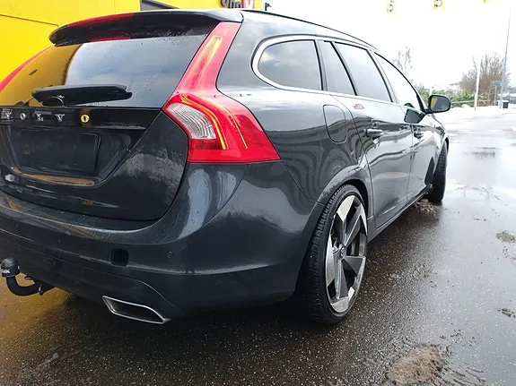 Volvo V60 2014 photo 3
