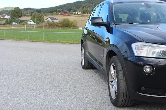 BMW X3 2011 photo 3