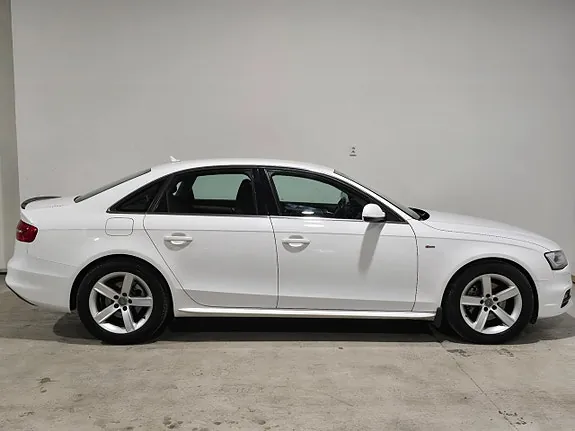 Audi A4 2015 photo 4