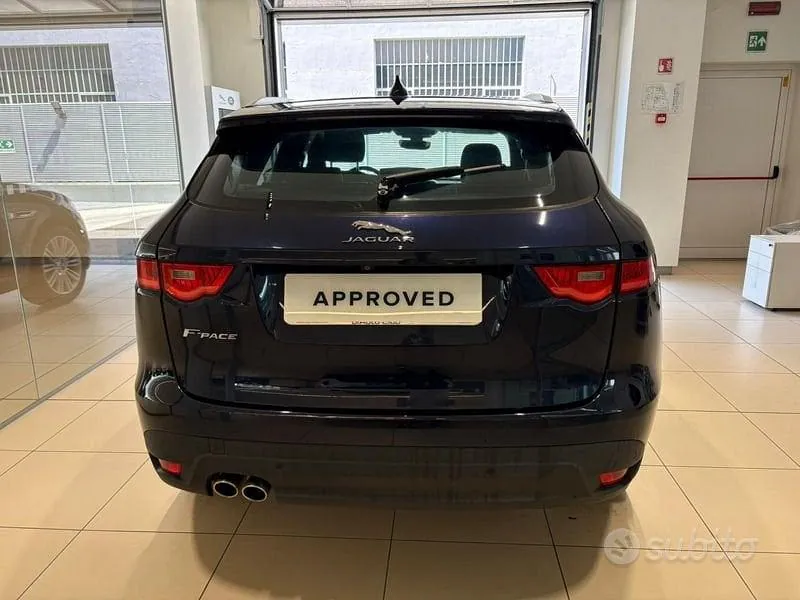 Jaguar F-Pace 2020 photo 4