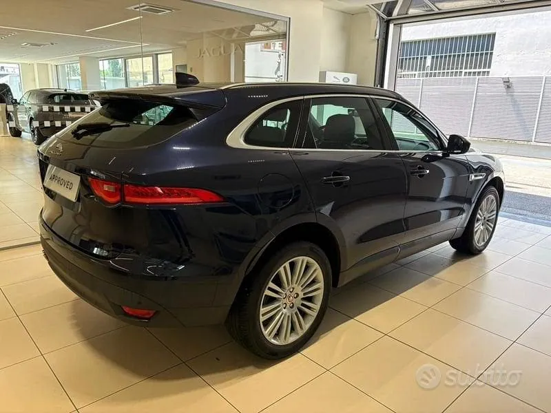Jaguar F-Pace 2020 photo 2