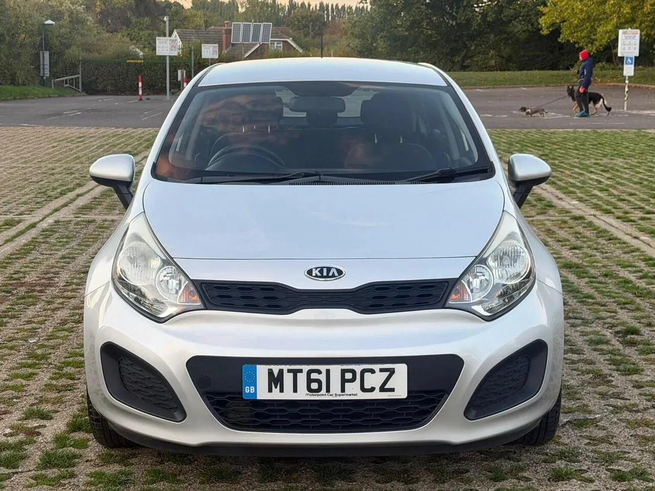 Kia Rio 2011 photo 2
