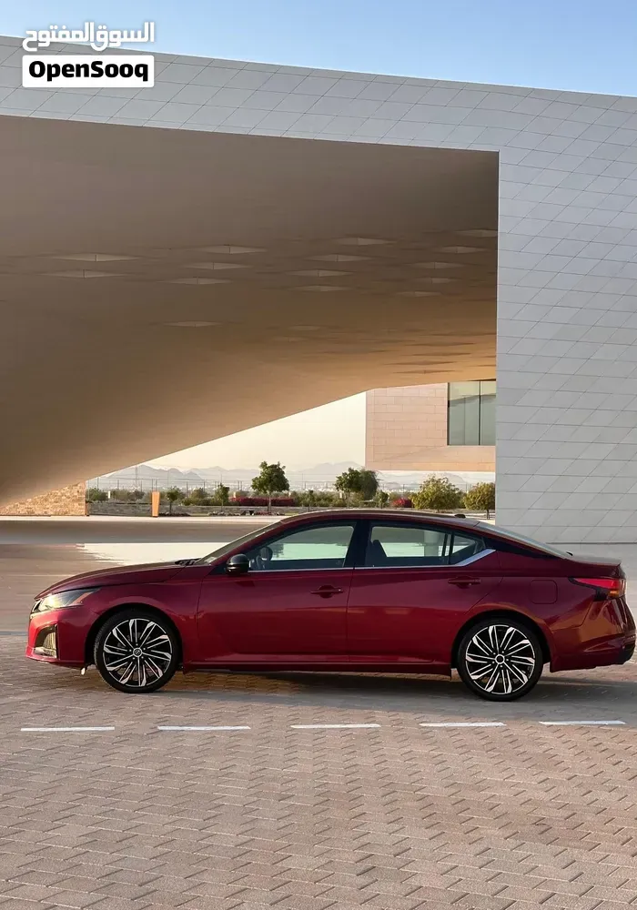 Nissan Altima 2023 photo 3