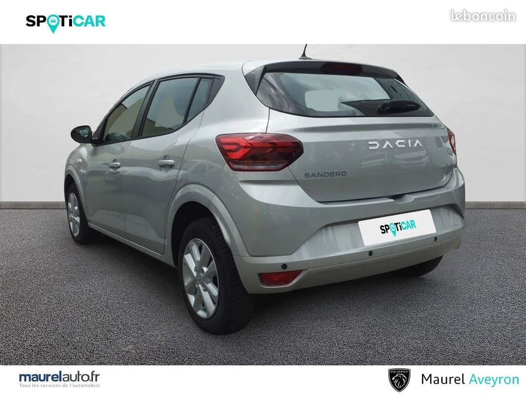 Dacia Sandero 2023 photo 2