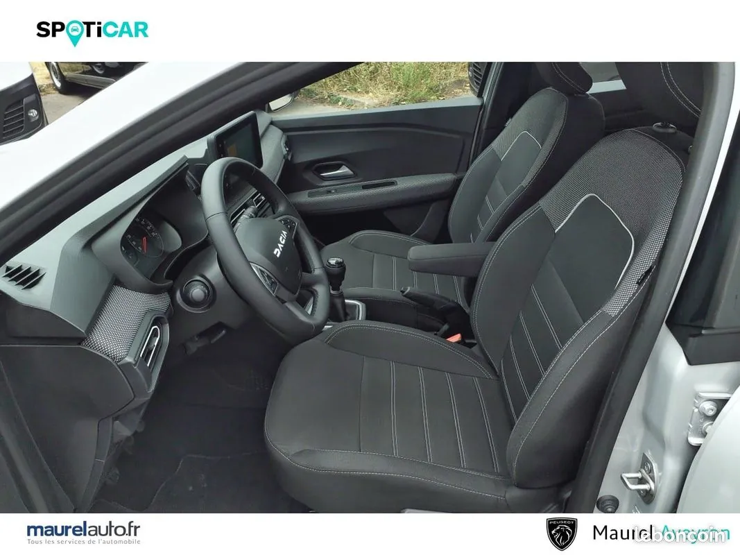 Dacia Sandero 2023 photo 3