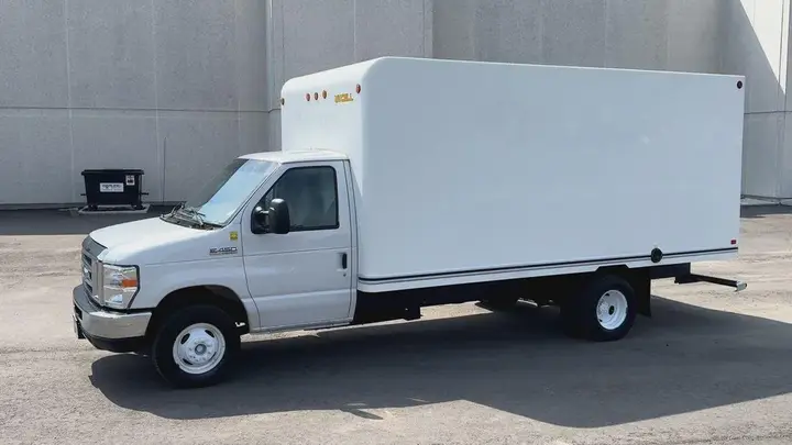 Ford E-450 2019 photo 5