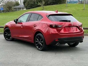Mazda Axela 2015 photo 5