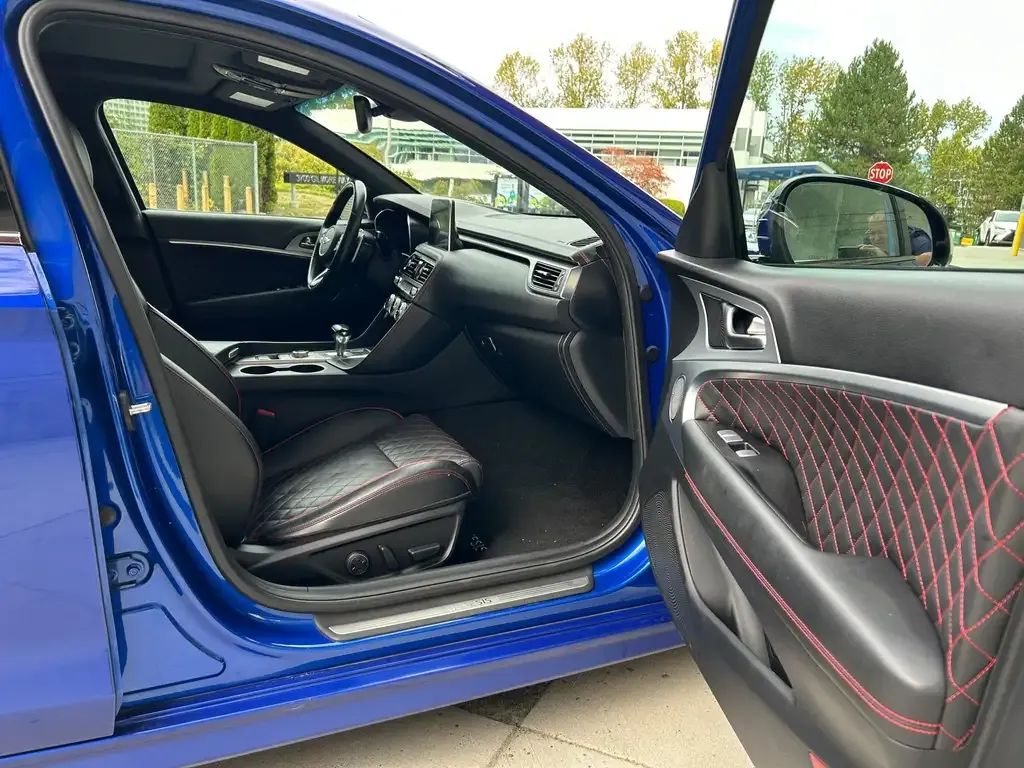 Genesis G70 2019 photo 4