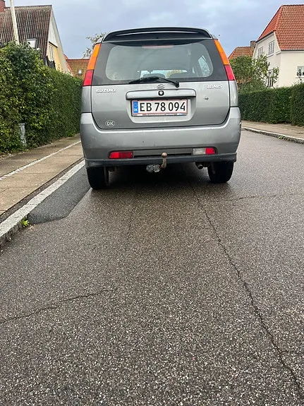 Suzuki Ignis 2006 photo 3