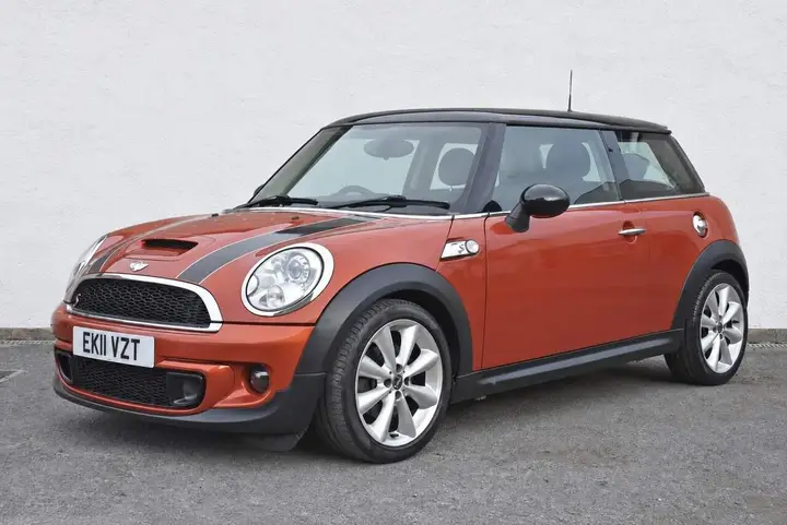 Mini Cooper S 2011 photo 4