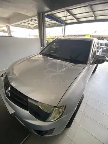 Mitsubishi Triton