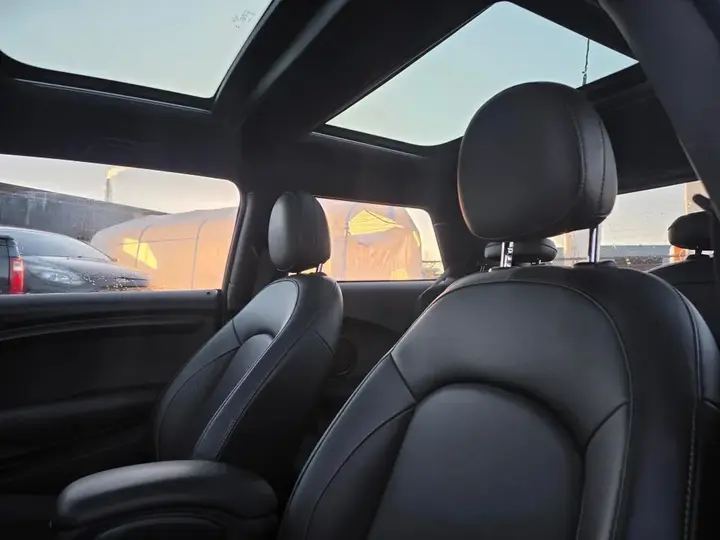 Mini Cooper 2017 photo 5