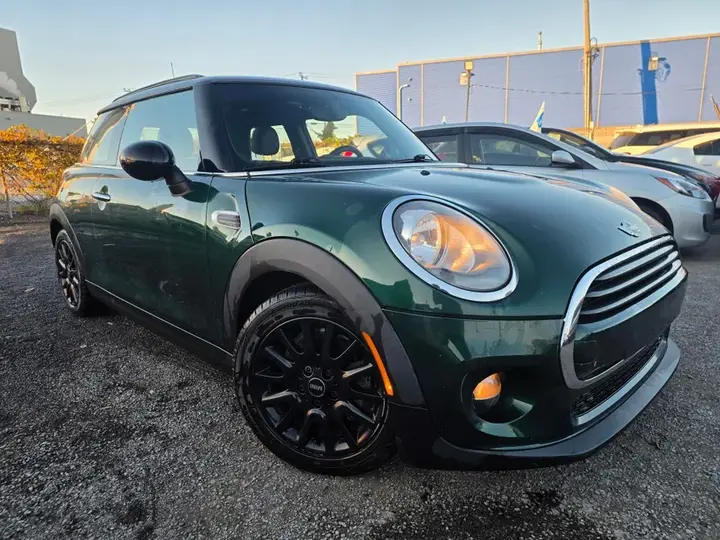 Mini Cooper 2017 photo 2