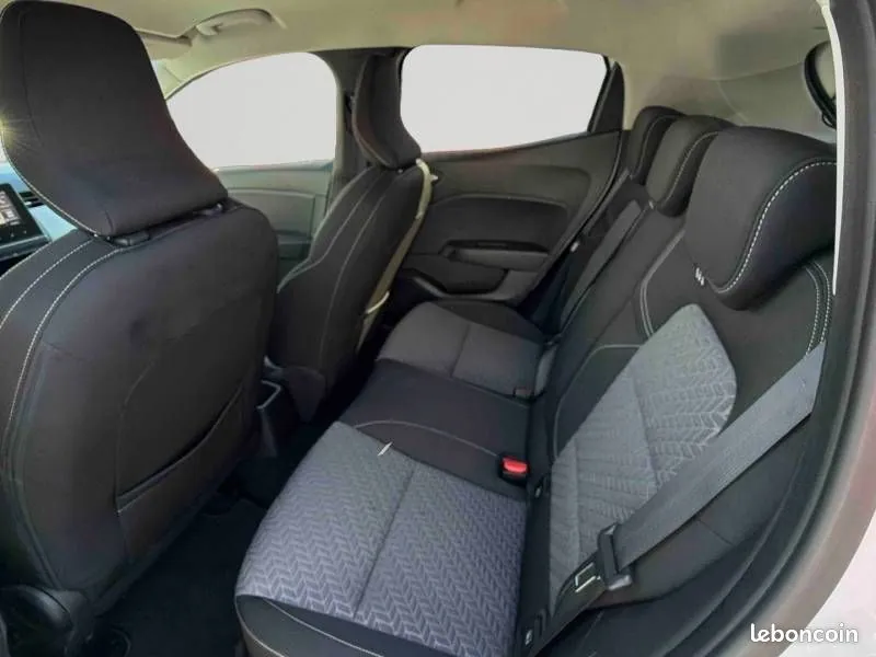 Renault Clio 2023 photo 5