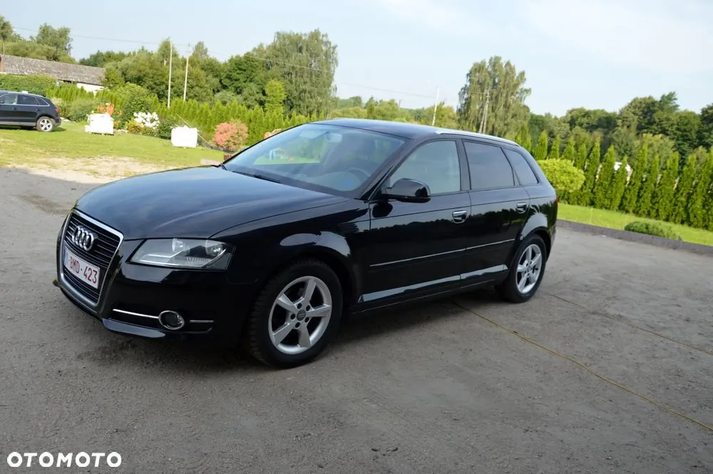 Audi A3 Sportback 2011 photo 5