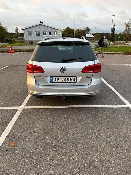 Volkswagen Passat 2013 photo 4